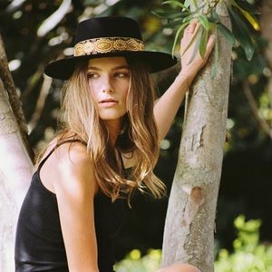 Great condition worn a few times